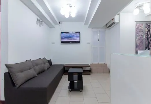 OYO 321 Hotel d'Elegant