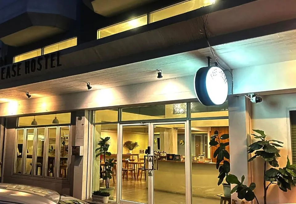 Ease Hostel