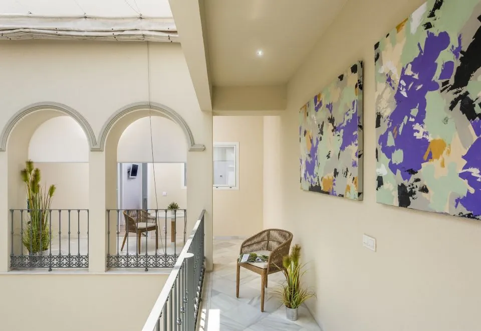 Suites Sevilla Plaza