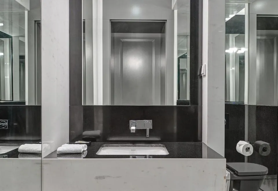 H15 Boutique Hotel