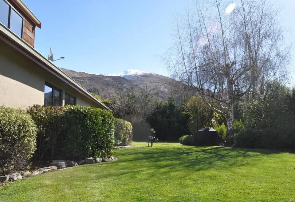 Altamont Lodge