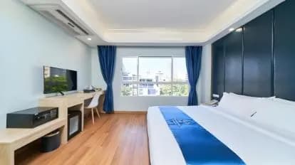 Sapphire Hotel