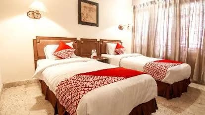 SUPER OYO 194 Hotel Sapta Gria