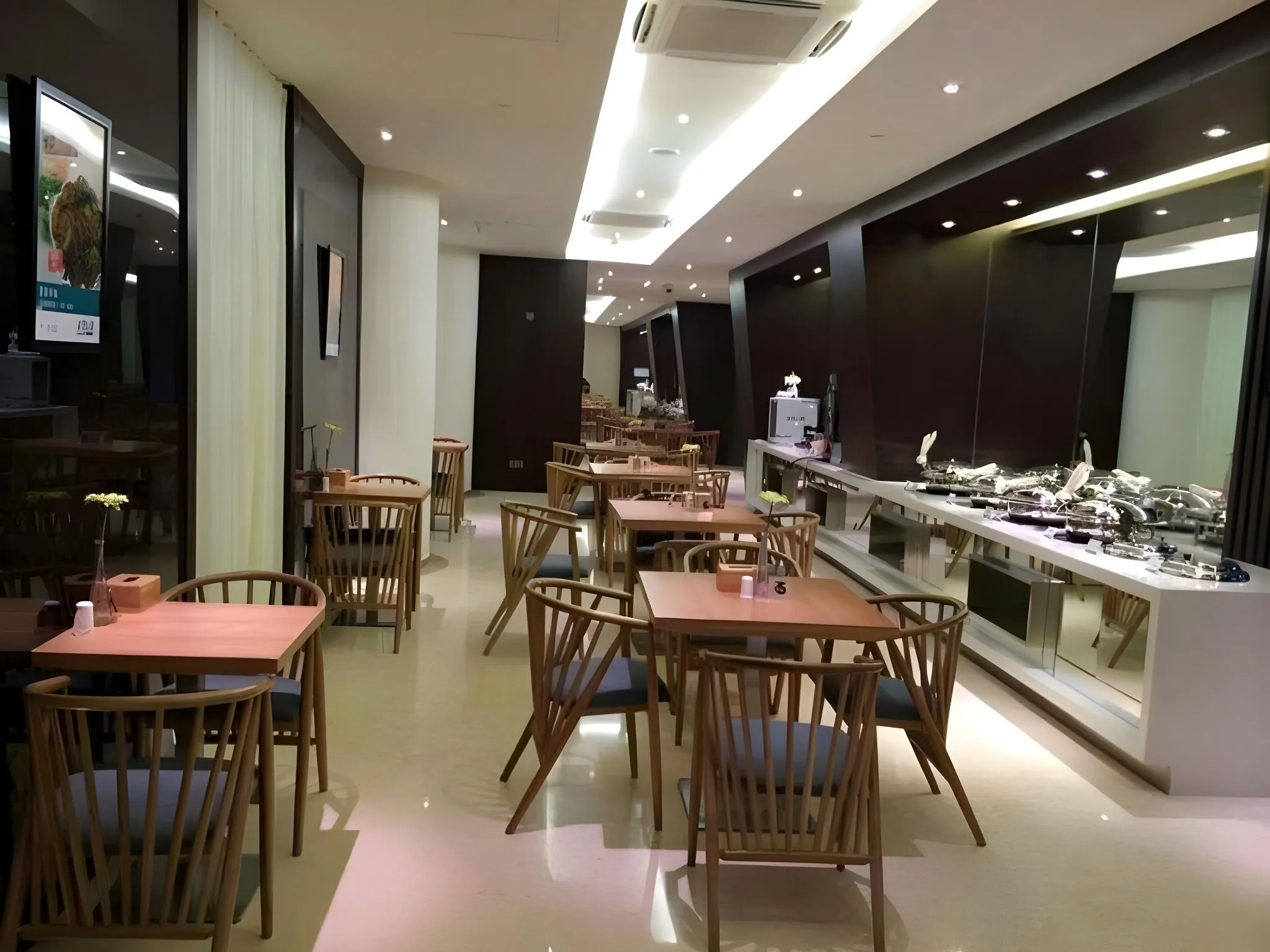 Jinjiang Inn Select Shanghai Xintiandi South Xizang Road