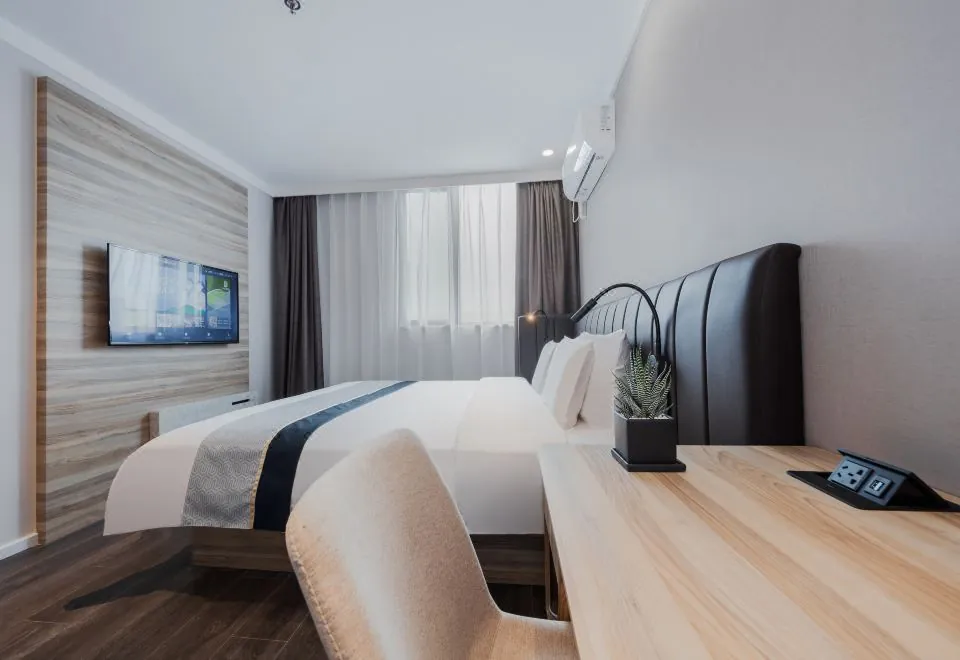 Home Inn Selected (Shanghai New International Expo Center, Guanglan Road Metro Station)