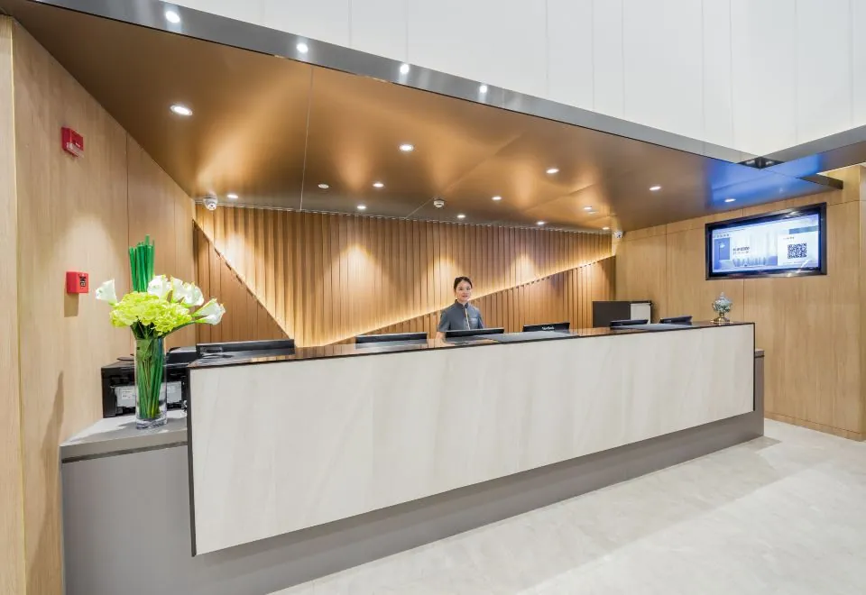 Home Inn Selected (Shanghai New International Expo Center, Guanglan Road Metro Station)