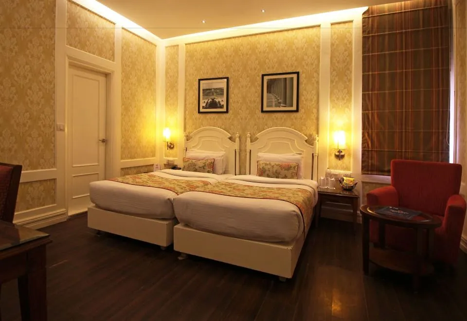 Hotel Bright