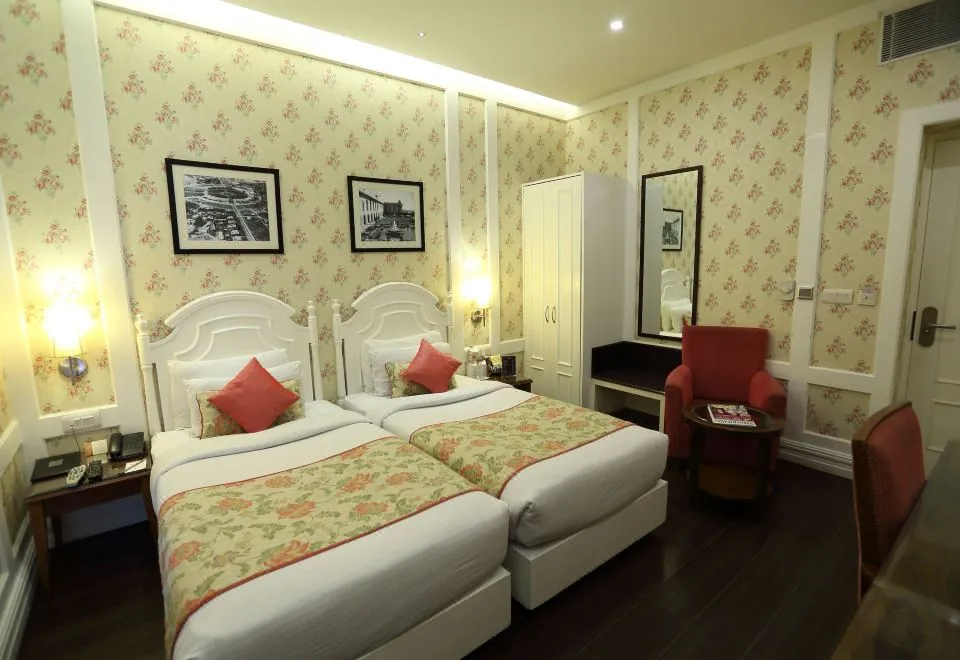 Hotel Bright