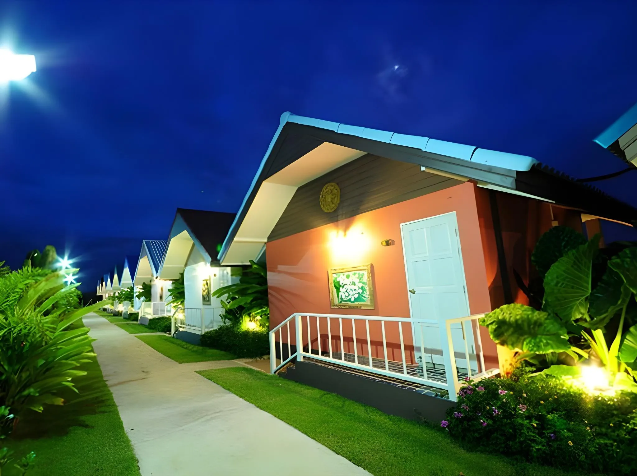Baan Chay Namm Resort