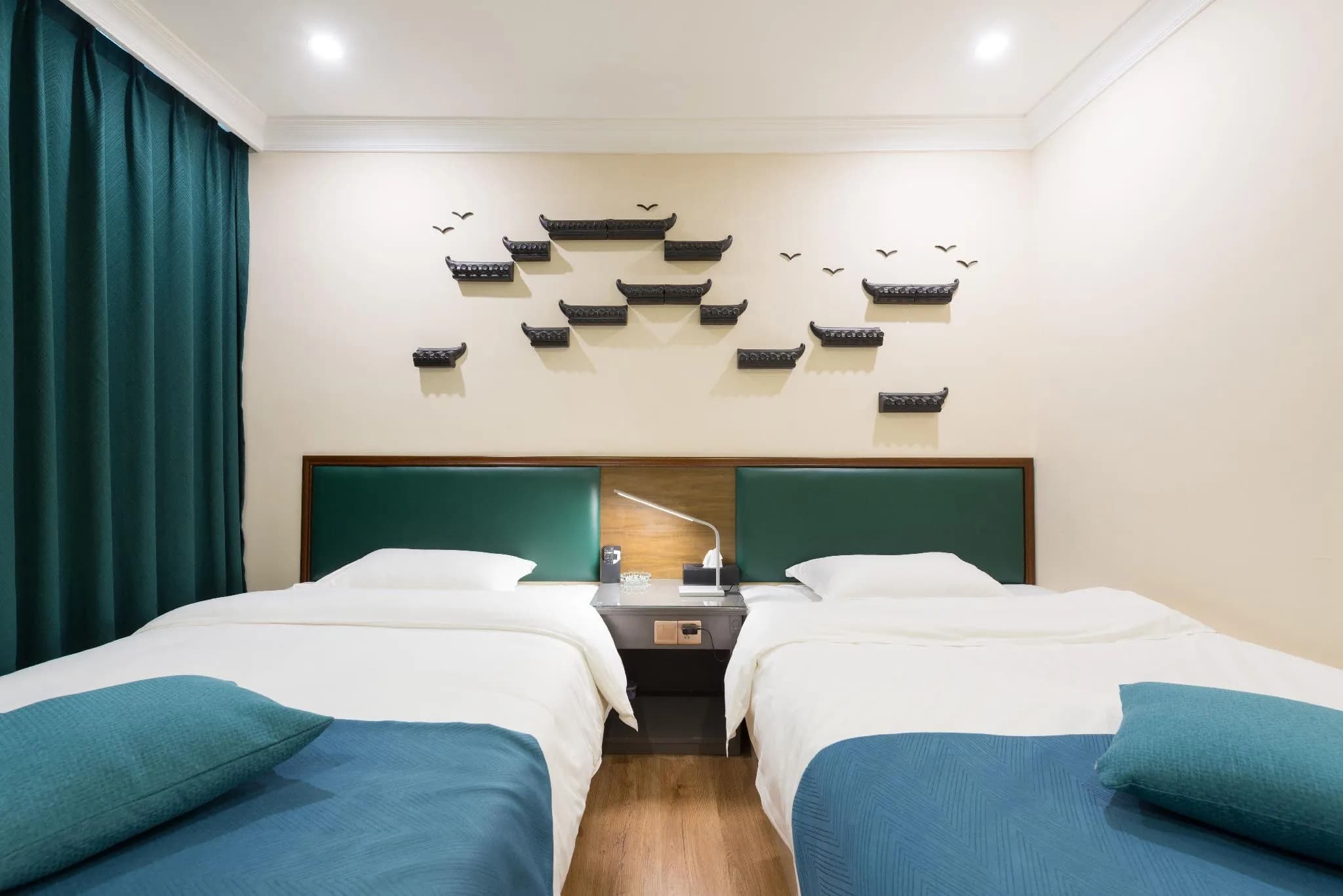 Huiyin Fashion Hotel