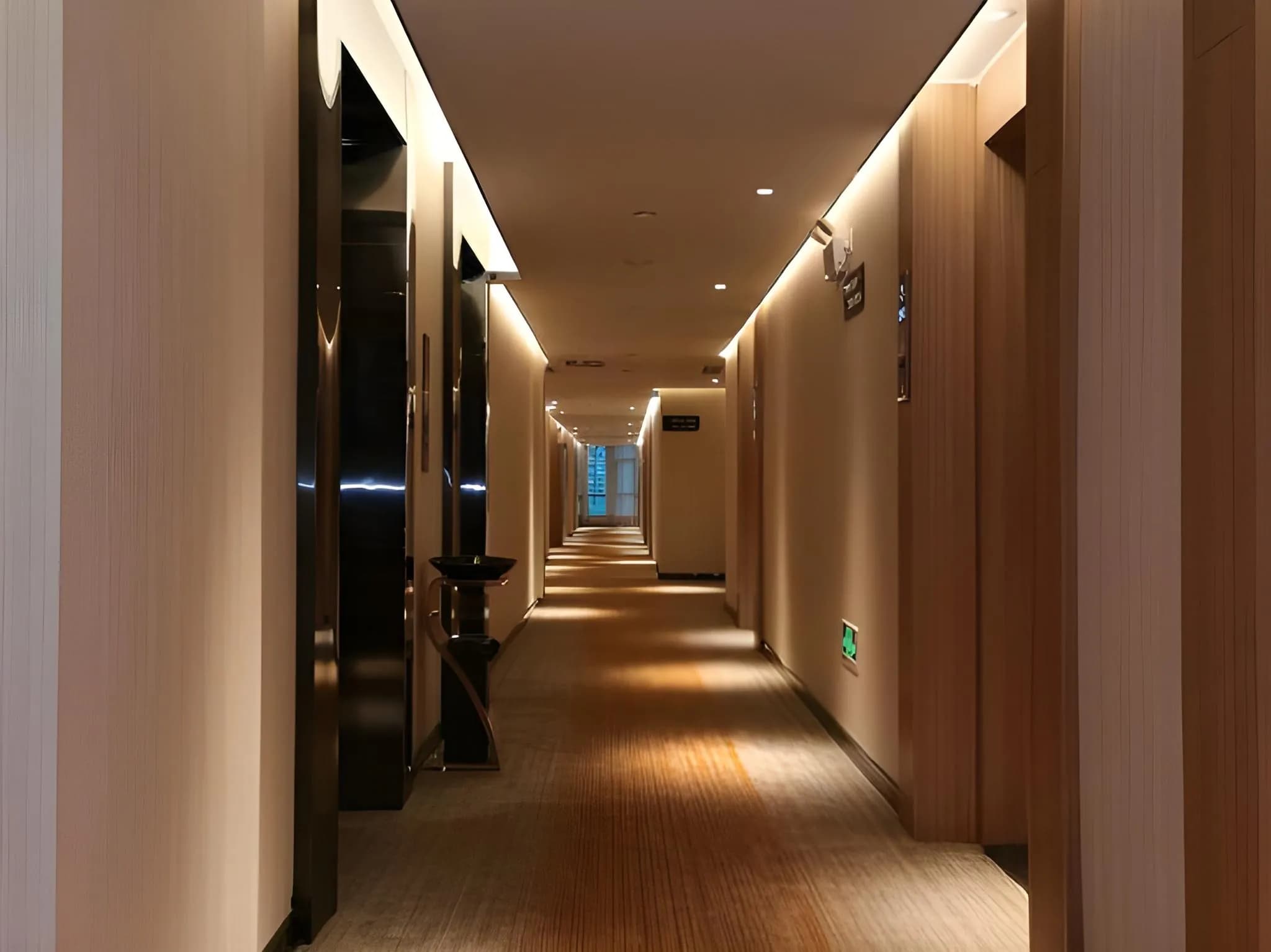 Victory Hotel (Beijing Road Pedestrian Street)