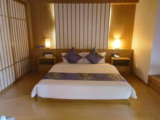 Gokurakuyu Spa Hotel (Shanghai Biyun)