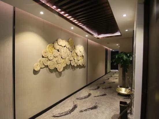 Zhongting Hotel (Shanghai Tongji Hospital Yichuan Road)