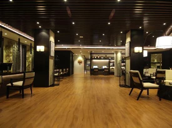 Zhongting Hotel (Shanghai Tongji Hospital Yichuan Road)
