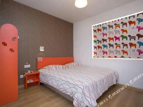 Pod Inn (Shanghai Yu Garden, Red House and Lujiabang Metro Station branch)