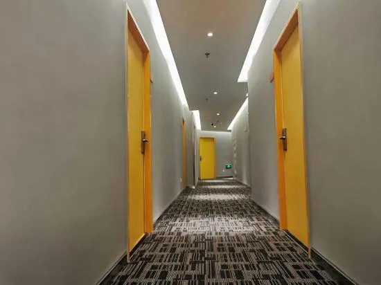 Pod Inn (Shanghai Yu Garden, Red House and Lujiabang Metro Station branch)