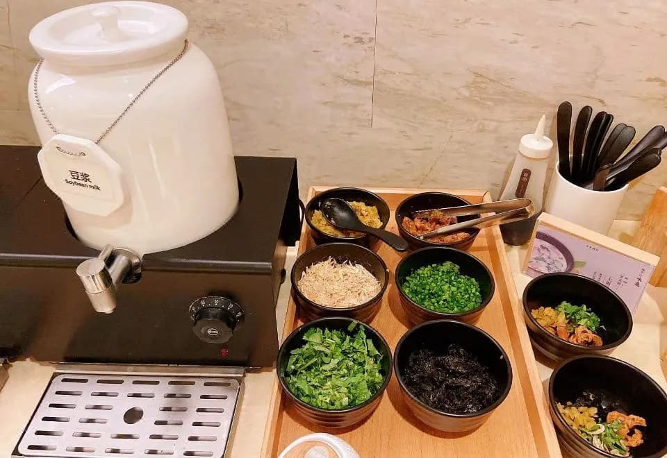 Ji Hotel (Shanghai Xujiahui Tianyaoqiao Road)