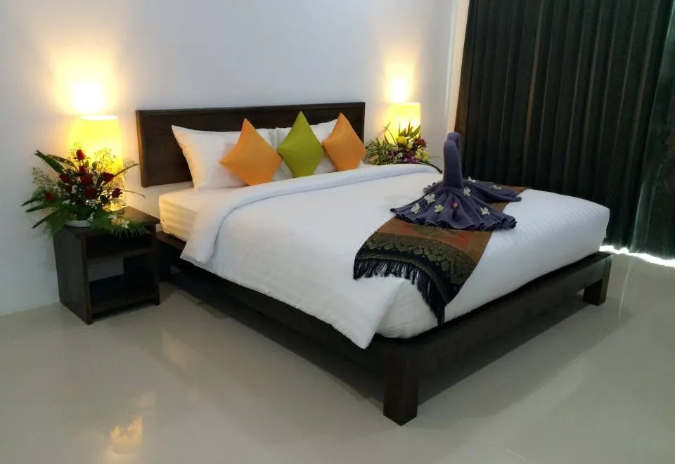 The Seashore Kamala Service Apartment