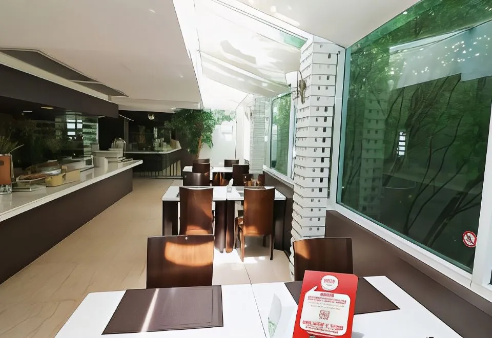 Hope Land Hotel Sukhumvit 24