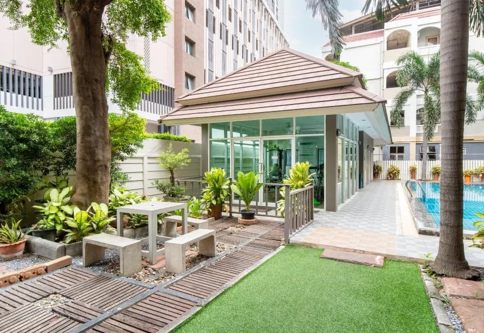 P Park Residence Suvarnabhumi