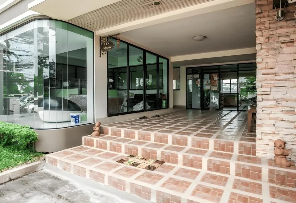 Baan Boonanan Apartment