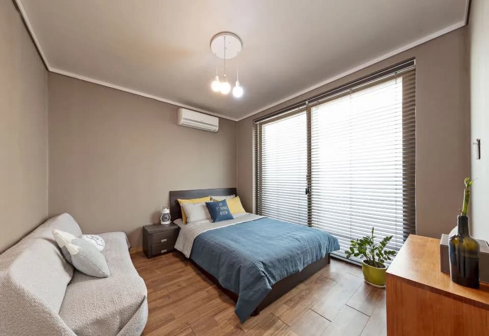 Cozzzy Guesthouse