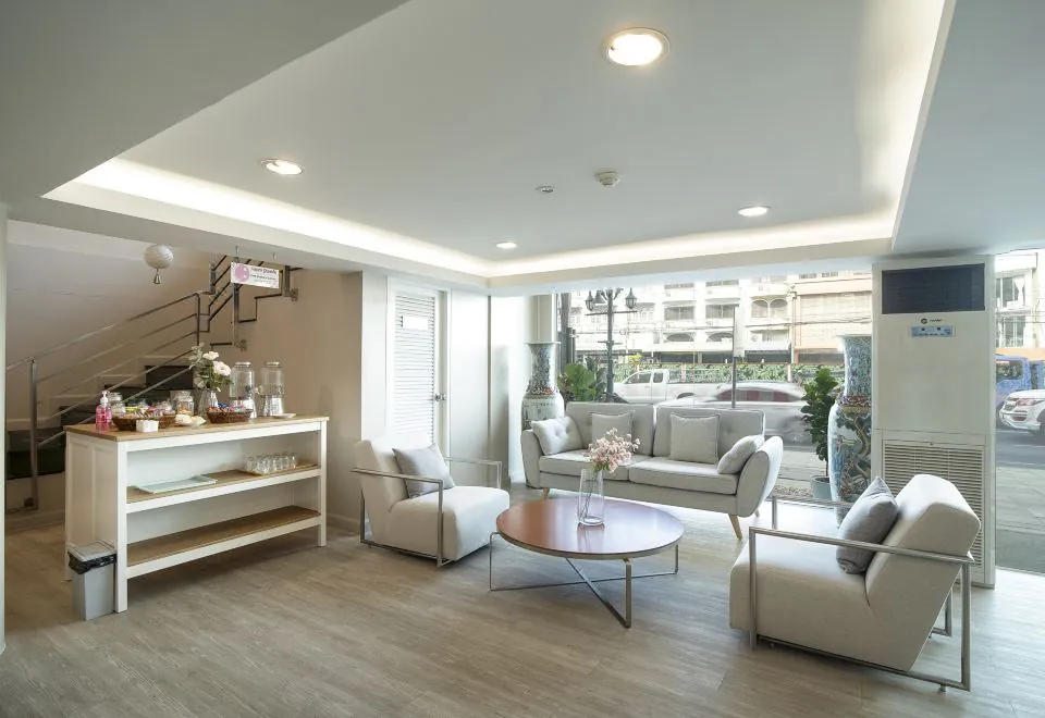 Bangkok Loft Inn