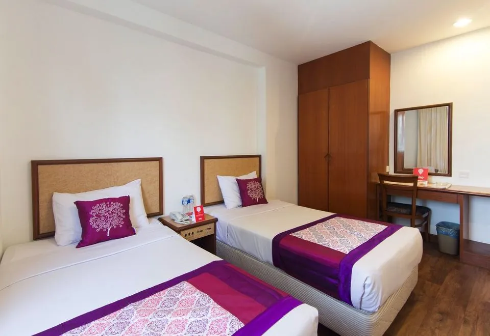 First Business Inn