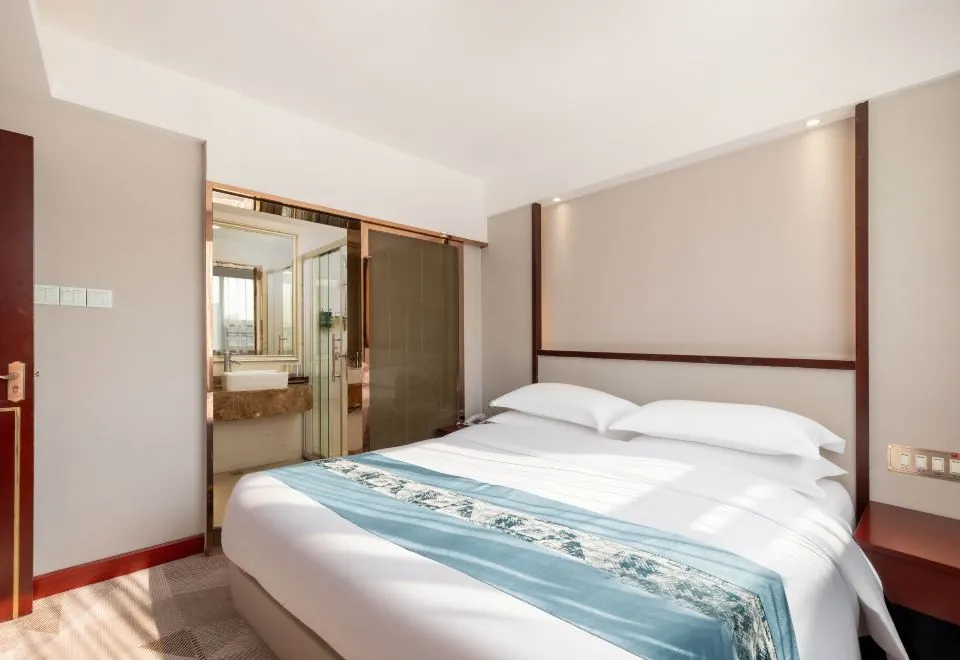 Changcheng Hotel