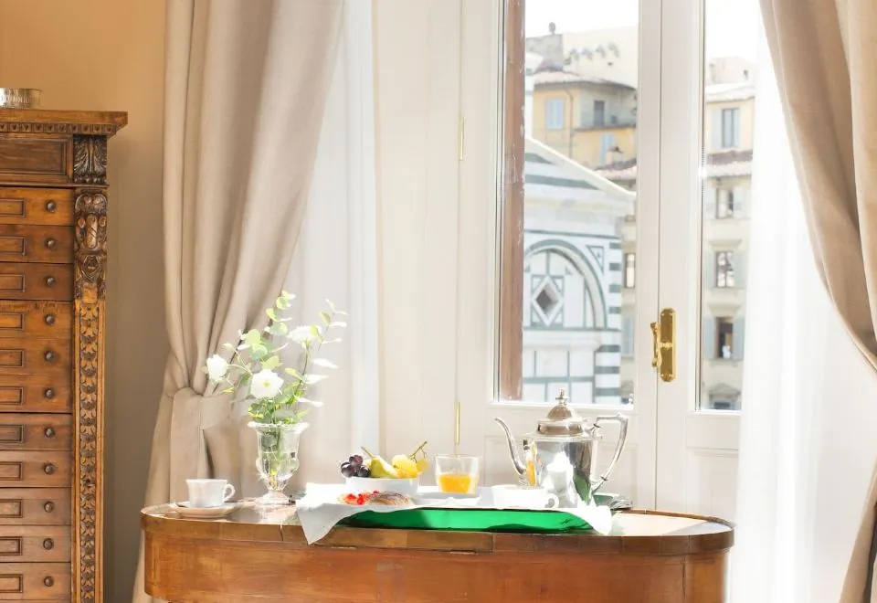 Cerretani Palace Luxury B&B