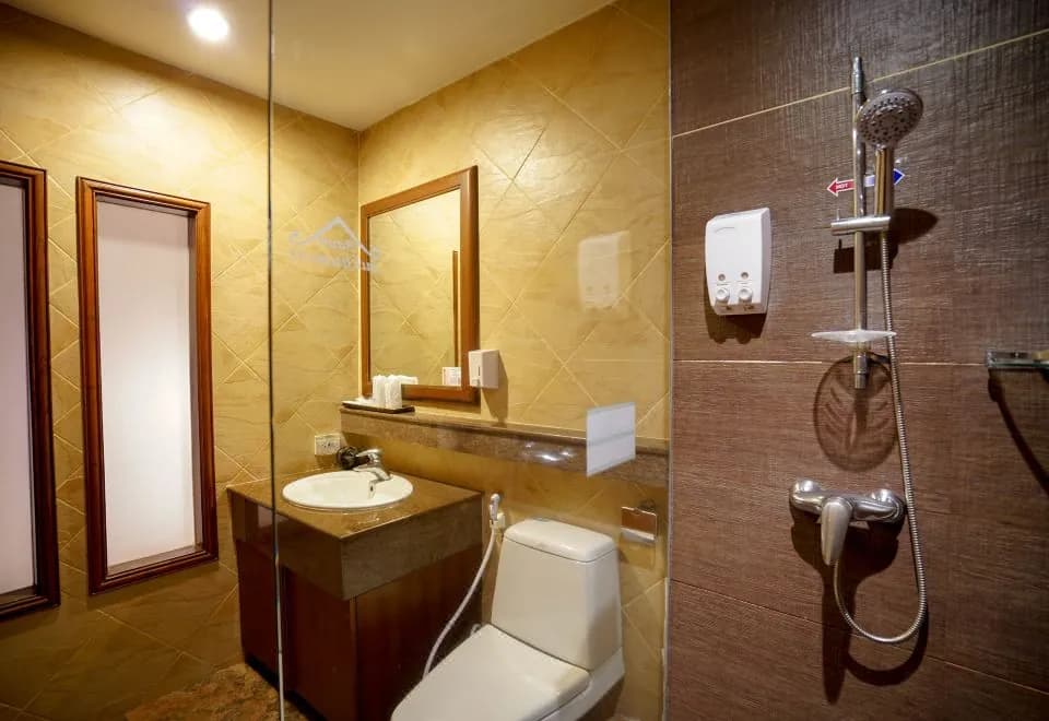 Baan Sukhumvit Soi 18