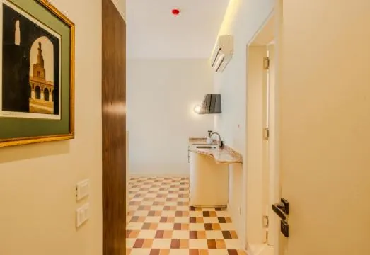Hotel Longchamps Cairo