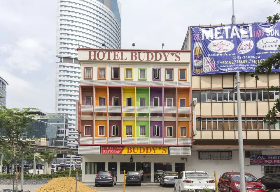 OYO 90422 T-signature Hotel Kuala Lumpur