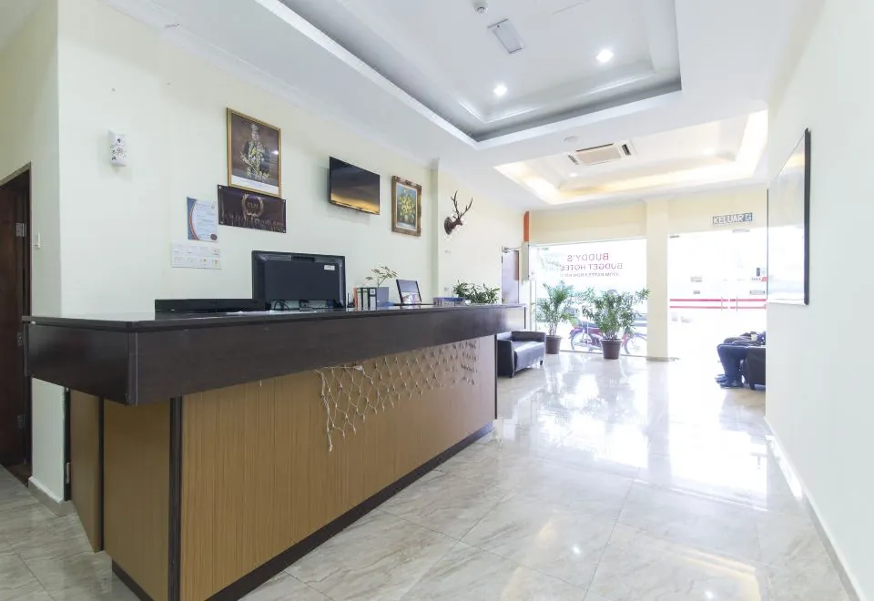 OYO 90422 T-signature Hotel Kuala Lumpur