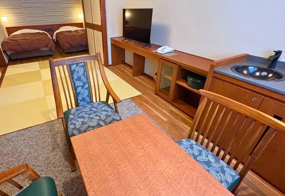 Jozankei Hot Spring Hotel Shiraito