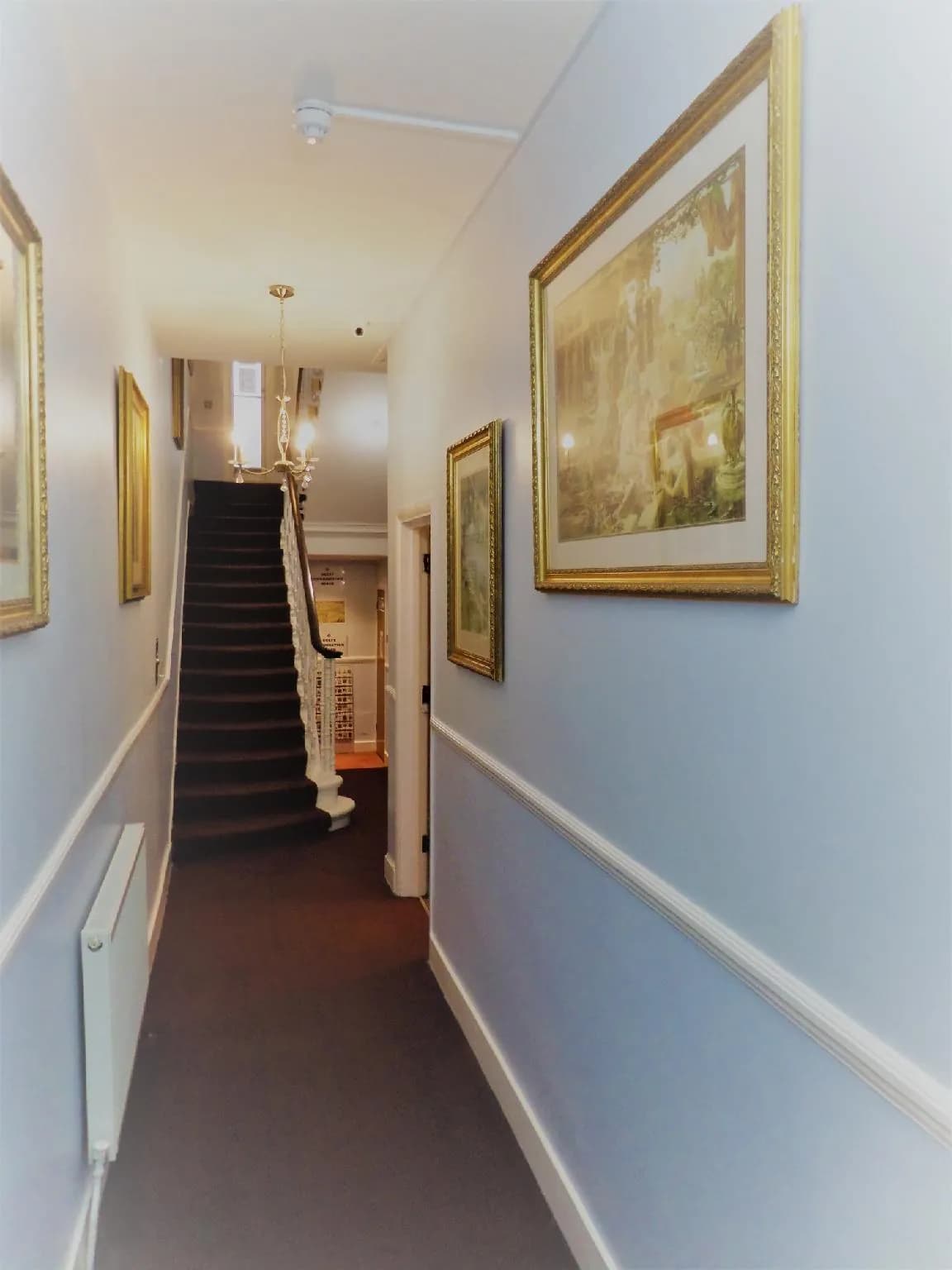 Lancaster Court Hotel