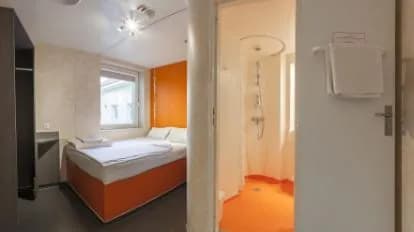 EasyHotel Budapest Oktogon
