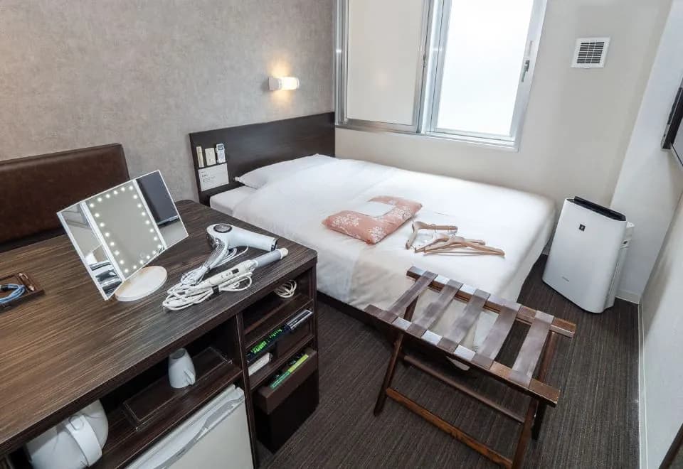Super Hotel Jr Shin-Osaka Higashiguchi