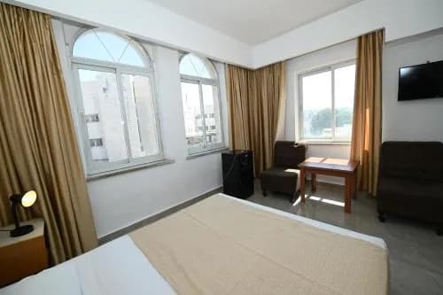 Rivoli Hotel
