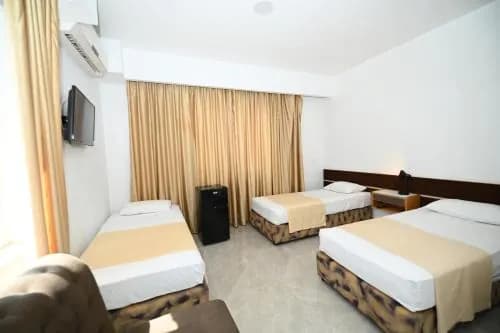 Rivoli Hotel