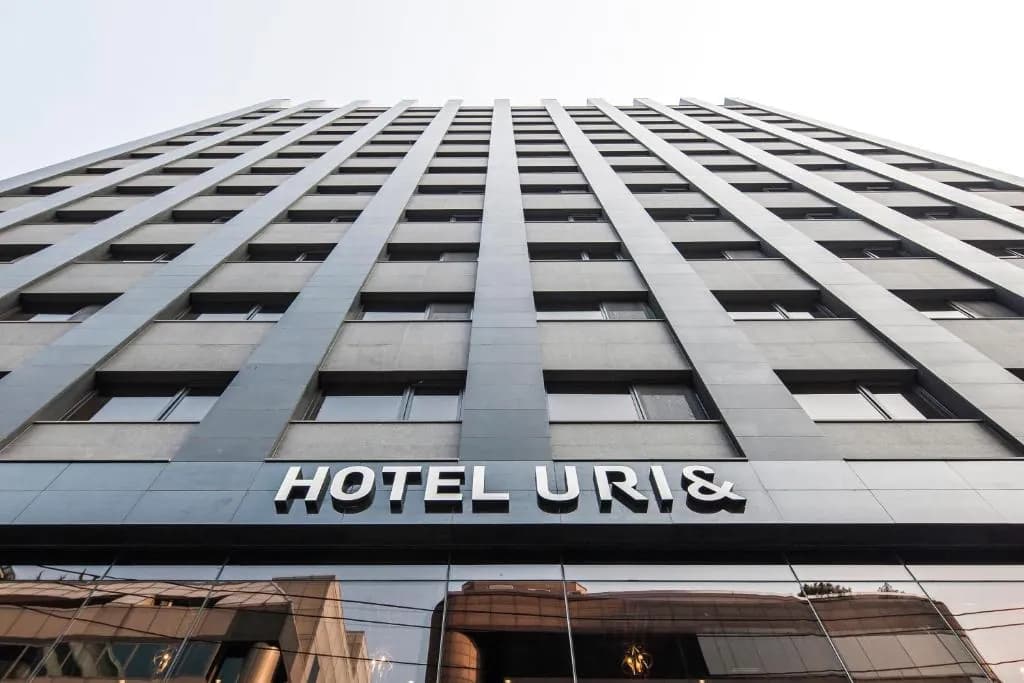 Hotel Uri&