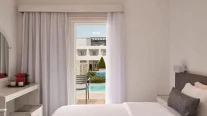 Kosmoplaz Hotel