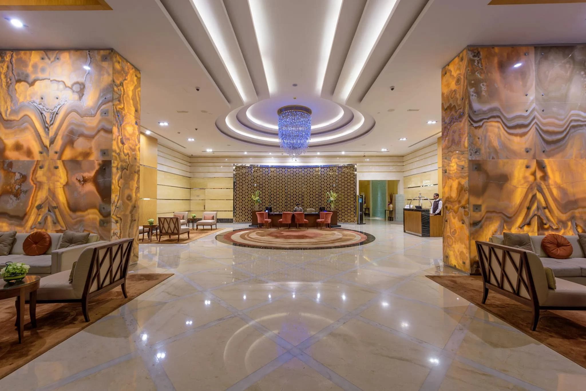 La Suite Dubai Hotel & Apartments
