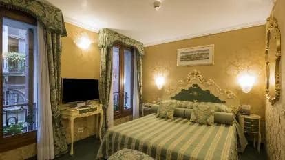 Hotel Becher
