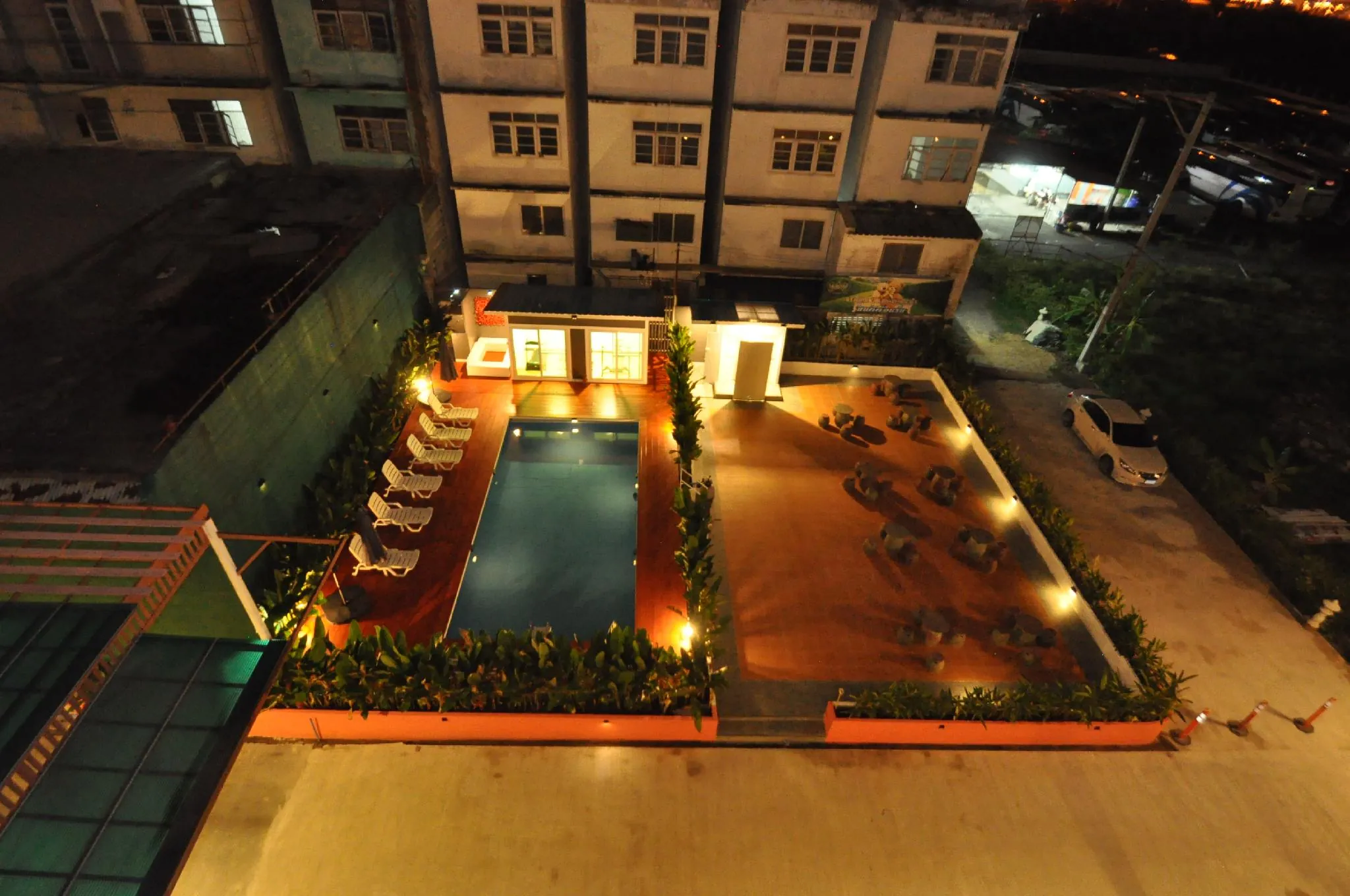 Kriss Residence