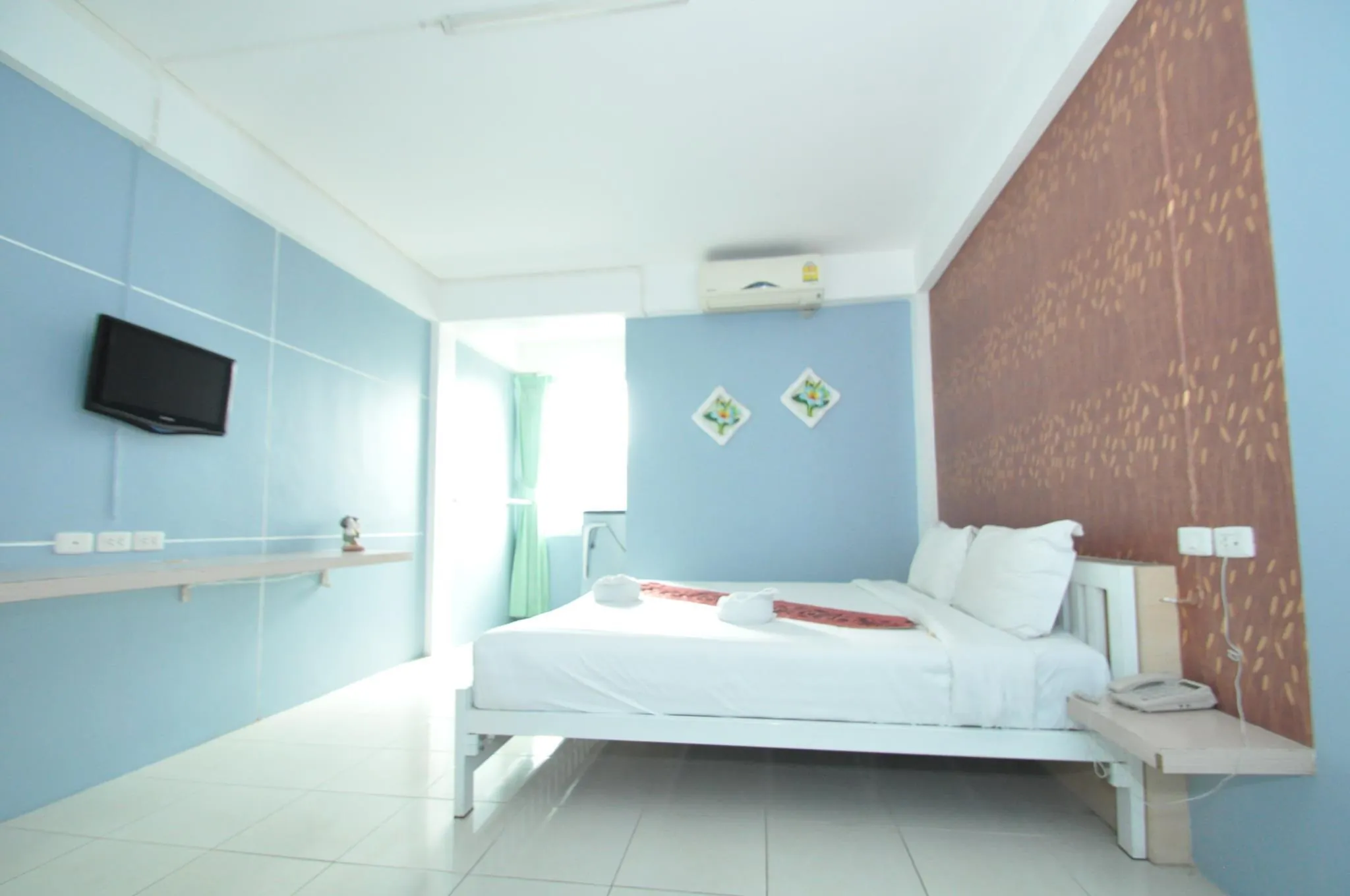 Kriss Residence