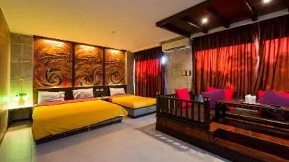 Pak Ping Ing Tang Boutique Hotel