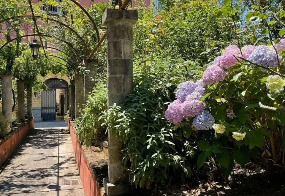 The Secret Garden Relais
