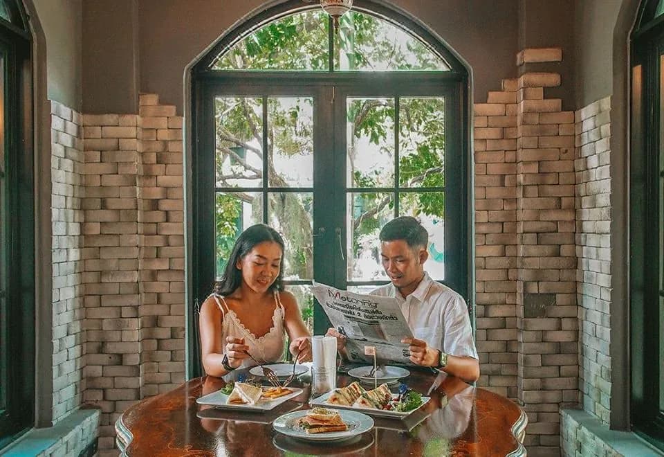 Bangkok Oasis Hotel