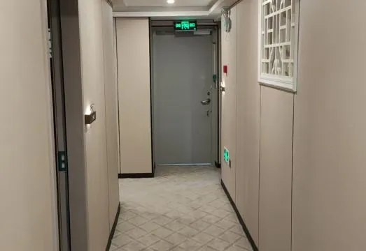 Yixin Hotel (Shanghai Dezhou Road)